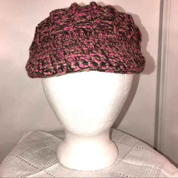 Crush Pink Knit Newsboy Cap - Picture 2 of 10